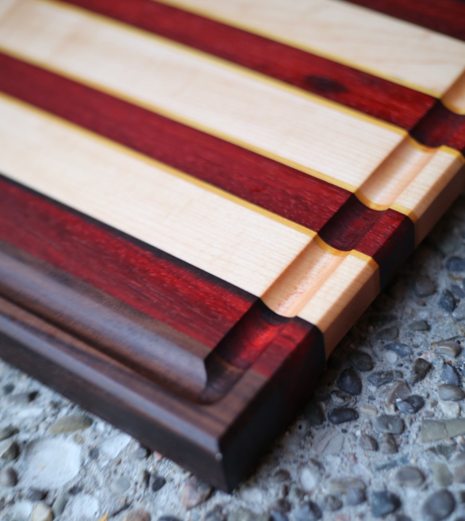 Edge Grain Cutting Board